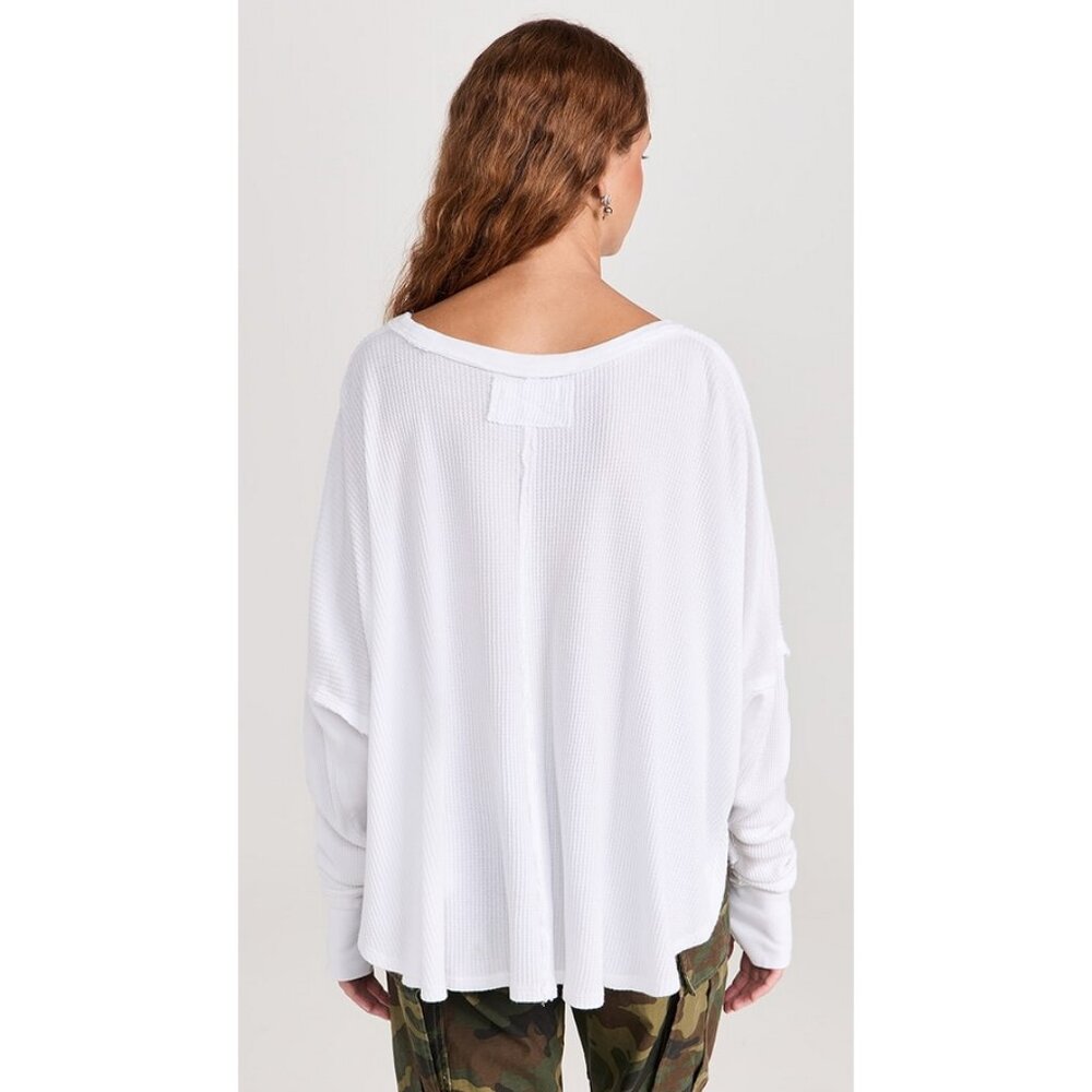 We The Free Sz. M Microphone Drop Oversized Thermal - Picture 5 of 16